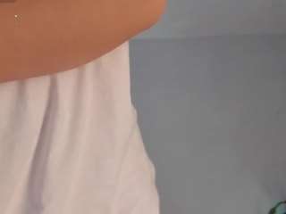 hanna-2modesty