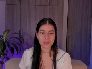 hanna-2modesty