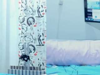 mia-kathelyn Live Webcam on CamSoda