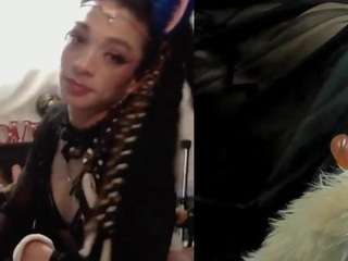 mia-kathelyn's live room