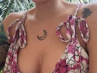 anastaxialynn Live Webcam on CamSoda