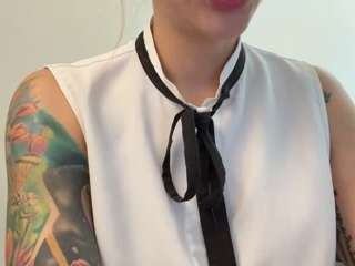 anastaxialynn Live Webcam on CamSoda