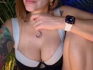 anastaxialynn Live Webcam on CamSoda