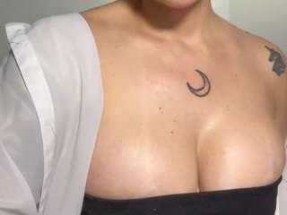 anastaxialynn Live Webcam on CamSoda