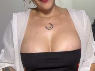 anastaxialynn Live Webcam on CamSoda