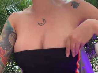anastaxialynn Live Webcam on CamSoda
