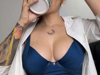 anastaxialynn Live Webcam on CamSoda