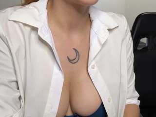 anastaxialynn webcam
