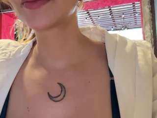 anastaxialynn webcam