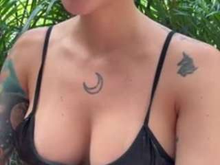 anastaxialynn webcam
