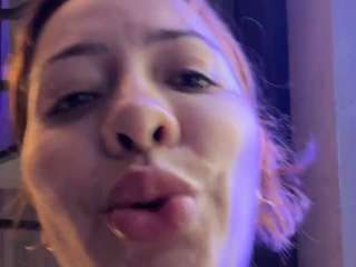 anastaxialynn webcam
