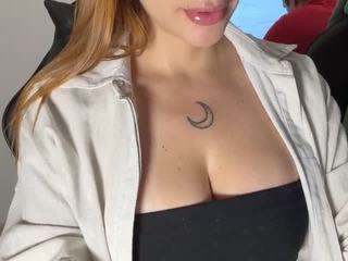 anastaxialynn Live Webcam on CamSoda