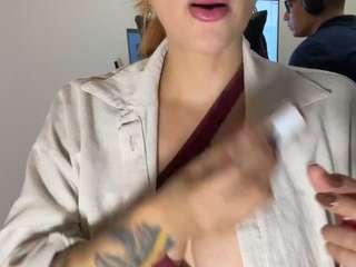 anastaxialynn Live Webcam on CamSoda