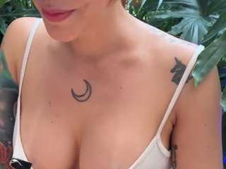 anastaxialynn Live Webcam on CamSoda