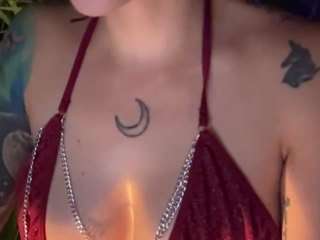 anastaxialynn Live Webcam on CamSoda