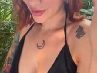 anastaxialynn webcam
