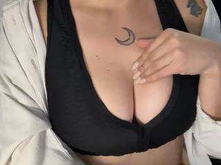 anastaxialynn Live Webcam on CamSoda