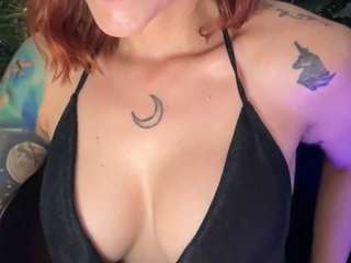 anastaxialynn webcam