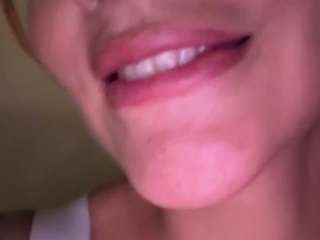 anastaxialynn Live Webcam on CamSoda