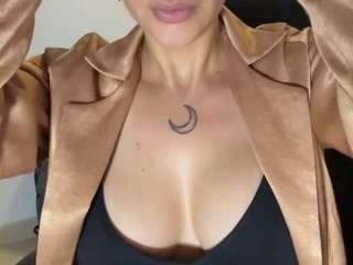 anastaxialynn webcam