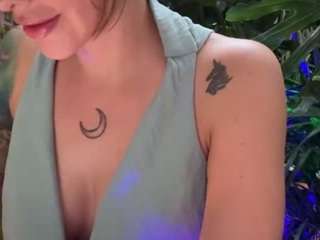 anastaxialynn webcam