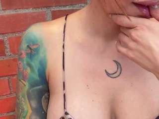 anastaxialynn webcam