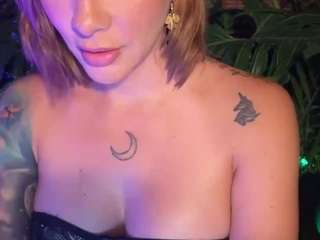 anastaxialynn Live Webcam on CamSoda