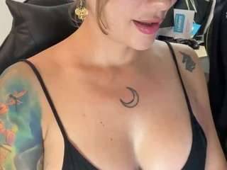 anastaxialynn webcam