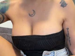 anastaxialynn Live Webcam on CamSoda