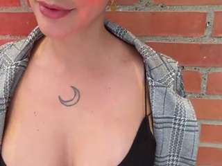 anastaxialynn Live Webcam on CamSoda