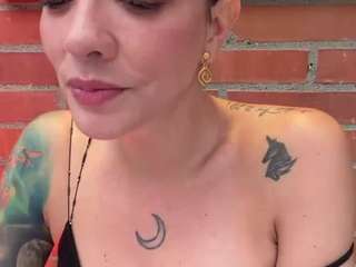 anastaxialynn Live Webcam on CamSoda