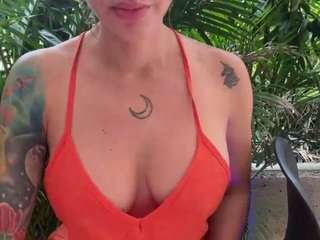 anastaxialynn webcam