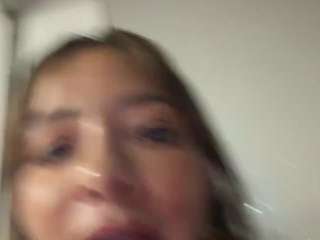 anastaxialynn webcam