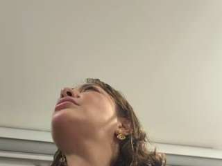 anastaxialynn webcam