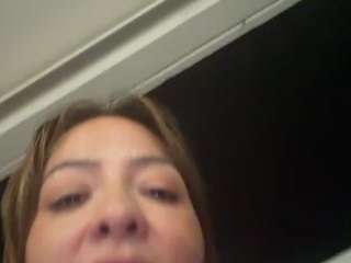 anastaxialynn webcam