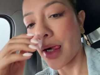 Live webcam model anastaxialynn on Soda Cams