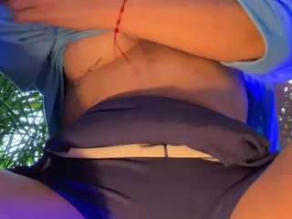 Live webcam model anastaxialynn on Soda Cams