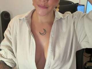 anastaxialynn Live Webcam on CamSoda