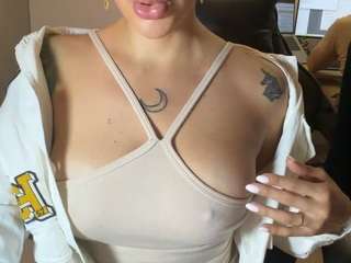 anastaxialynn Live Webcam on CamSoda