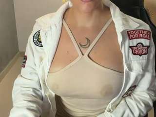 anastaxialynn Live Webcam on CamSoda