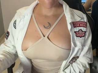 anastaxialynn webcam