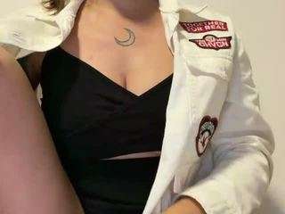 anastaxialynn Live Webcam on CamSoda