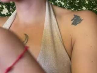 anastaxialynn webcam