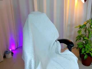 anastaxialynn webcam