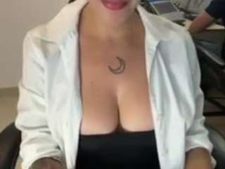 anastaxialynn Live Webcam on CamSoda