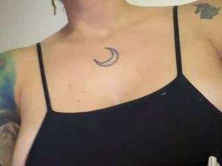 Selene Wild