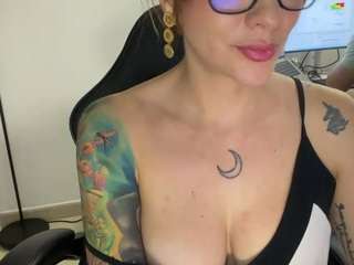 anastaxialynn Live Webcam on CamSoda