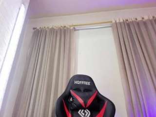 aleja-hill Live Webcam on CamSoda