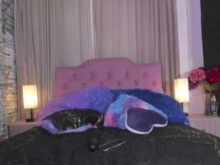 aleja-hill Live Webcam on CamSoda