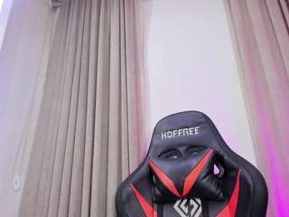 aleja-hill's CamSoda show and profile